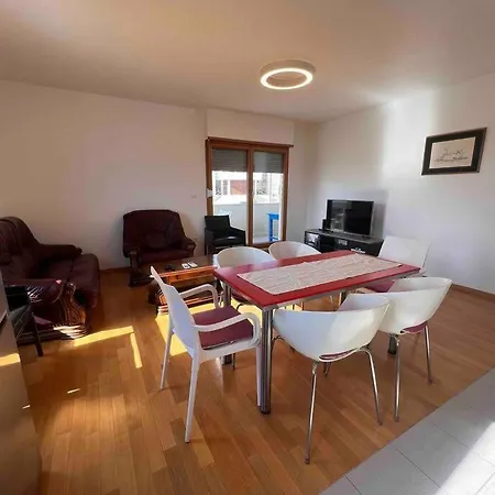 公寓 3 Bedroom “missy”with Garage Parking